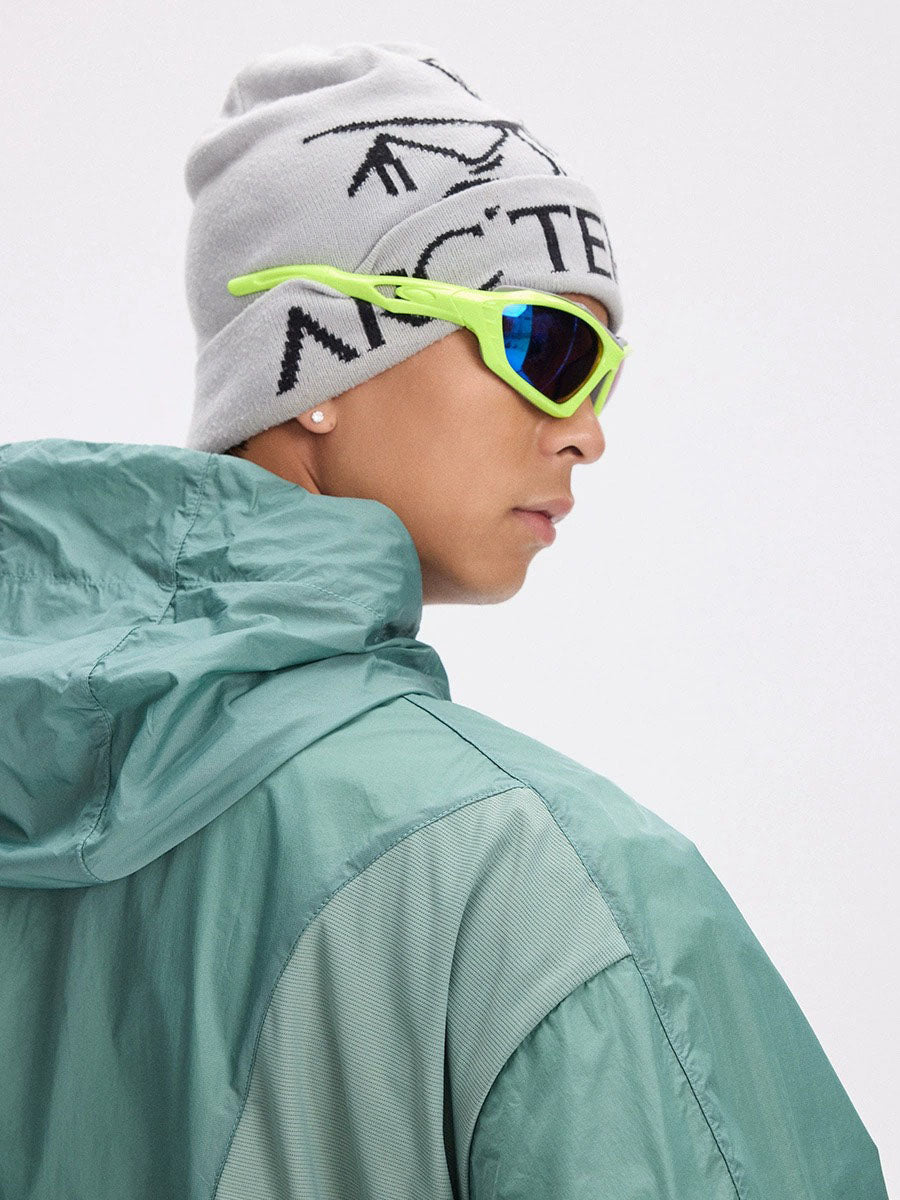Breathable Ultra-Light UV Protection Hooded Jacket