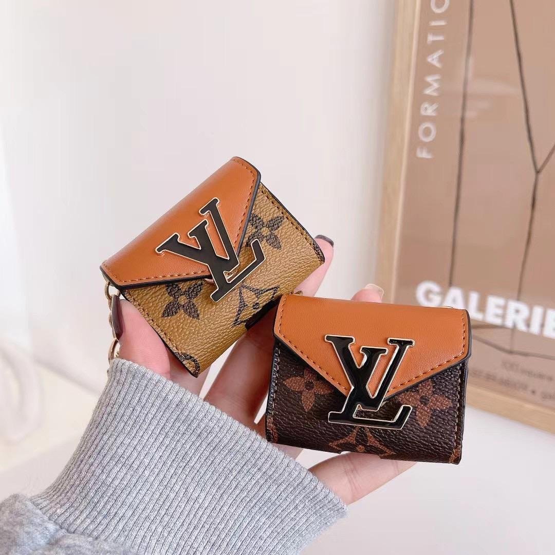 Luxury Magnetic Closure AirPods Case LV Style