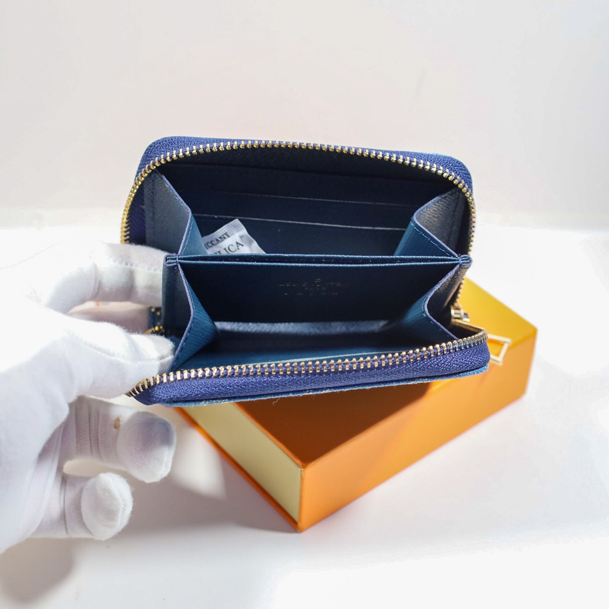 LV Denim Wallet Zippy Style