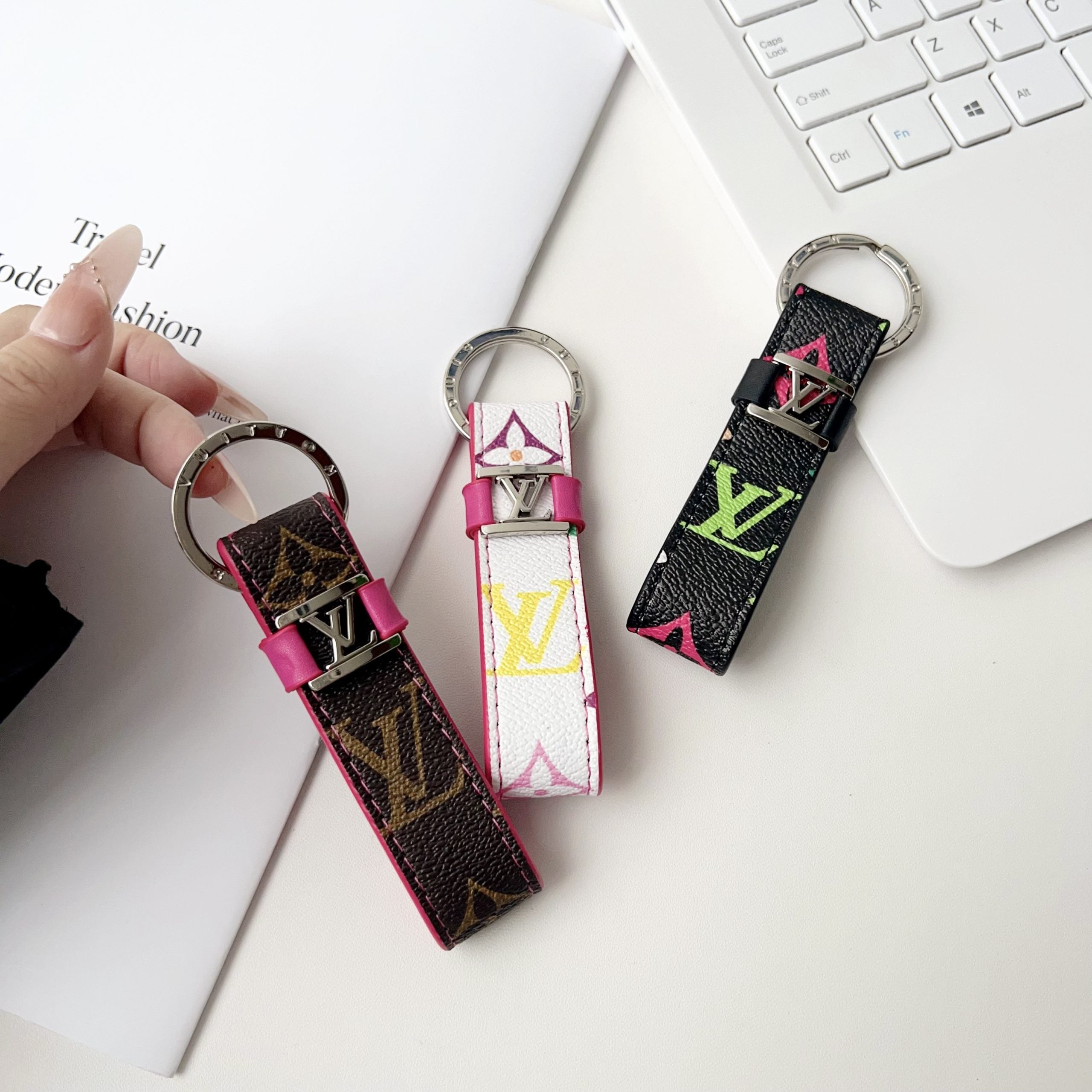 LV Dragonne Key Holder Monogram