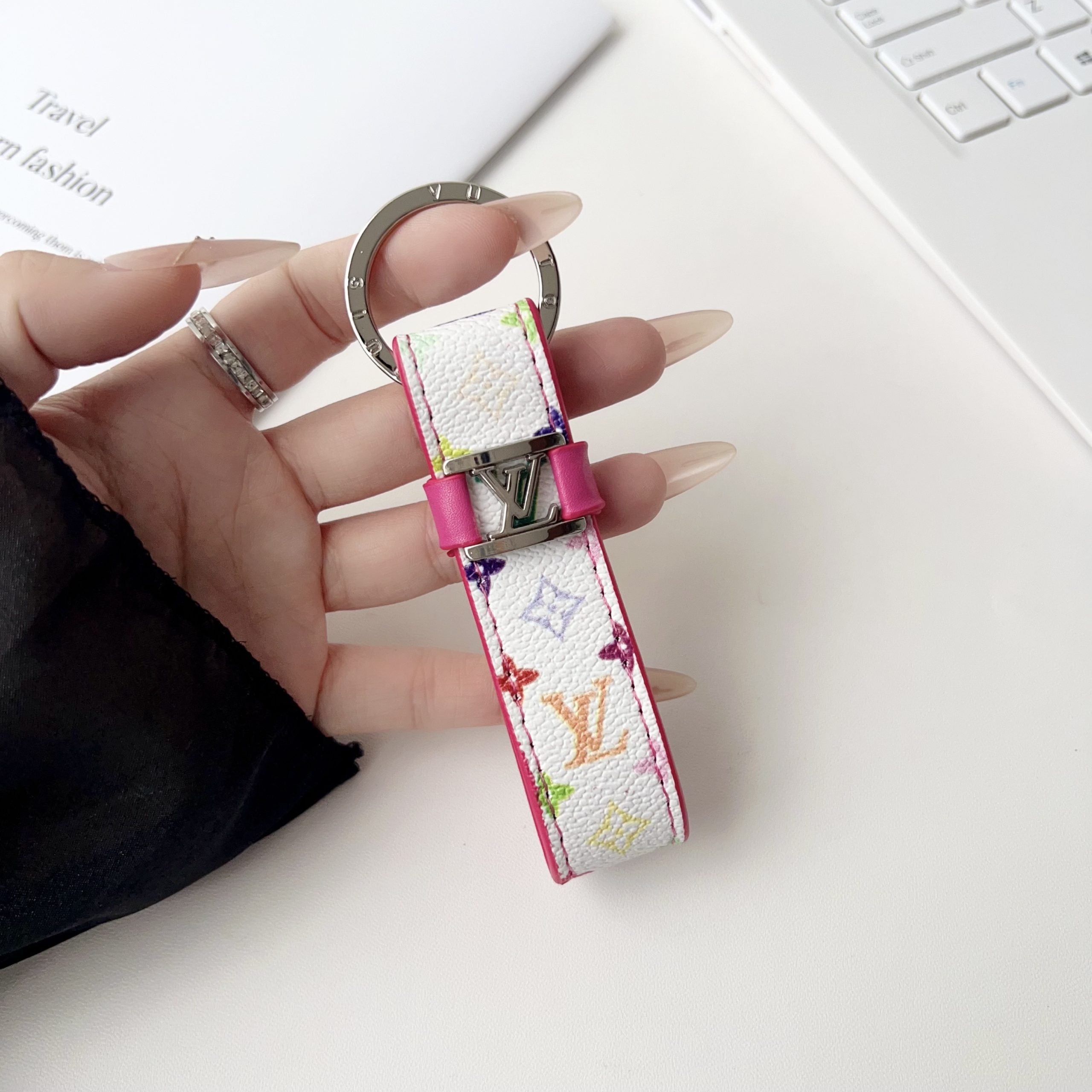 LV Dragonne Key Holder Monogram