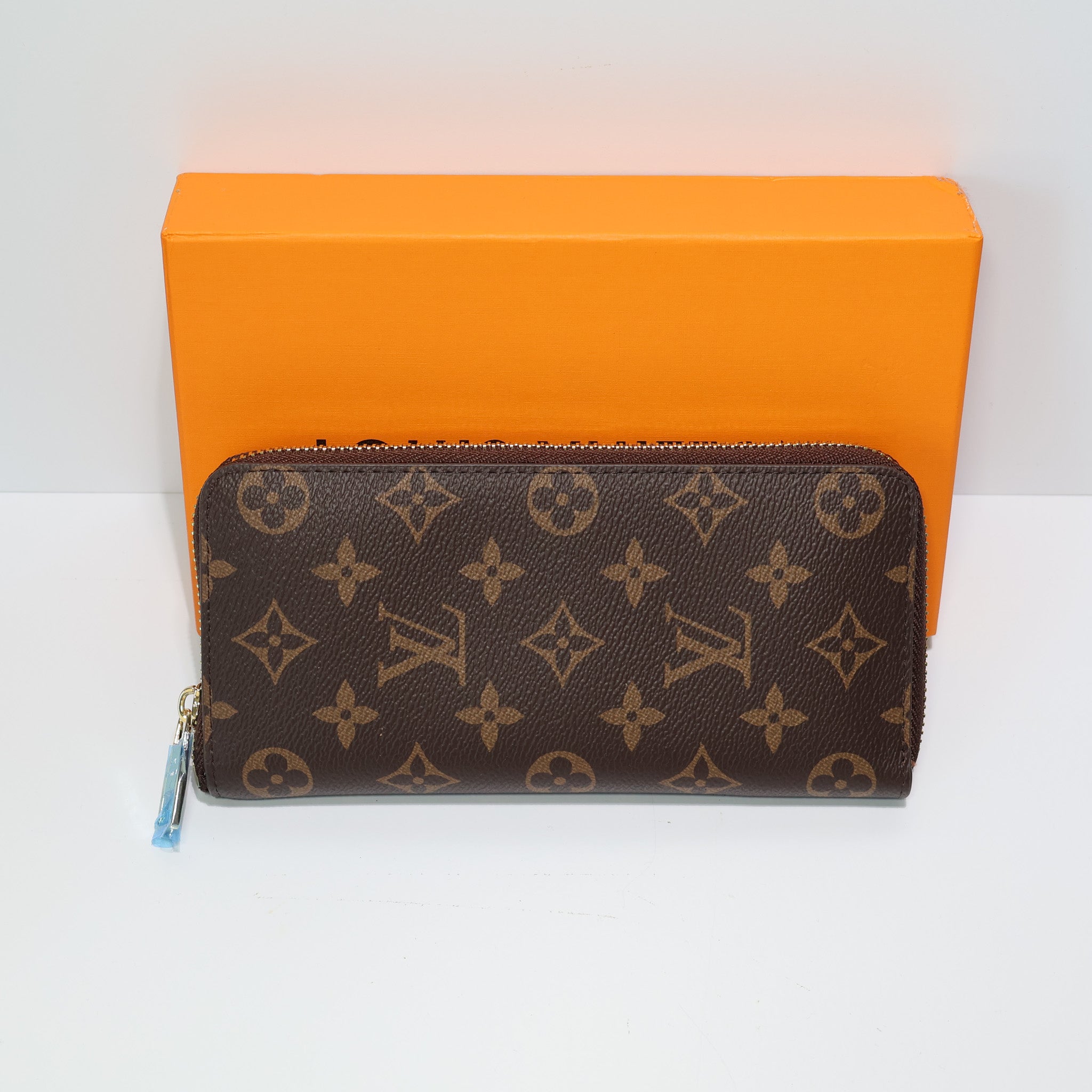 LV Monogram Long Wallet Zipper Closure