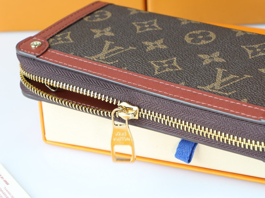 LV Monogram Wallet With Zipper