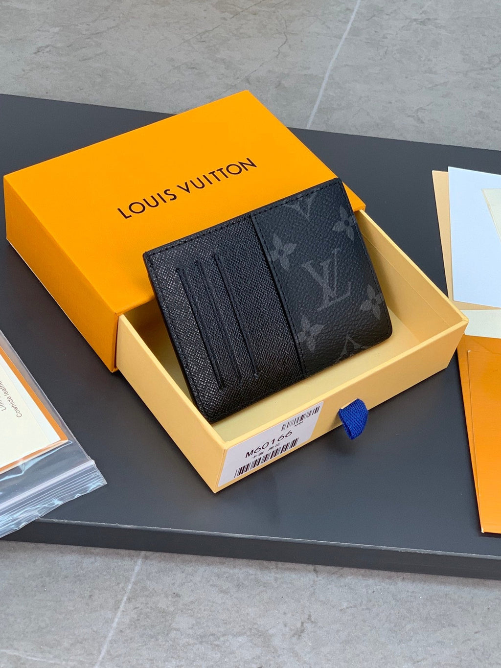 Louis Vuitton Credit Card Holder Black Monogram