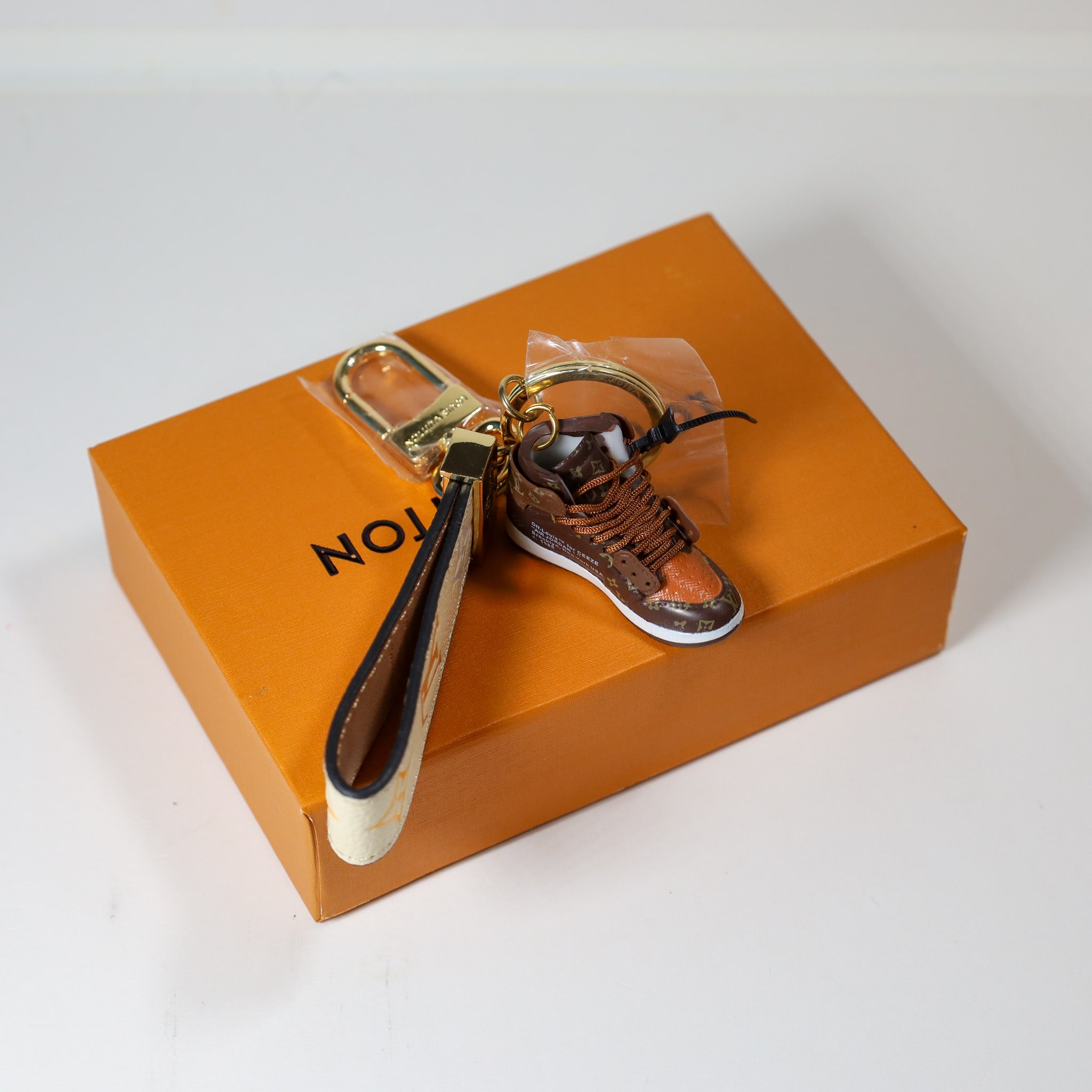 LV Dupe Key RingSneaker Shoe