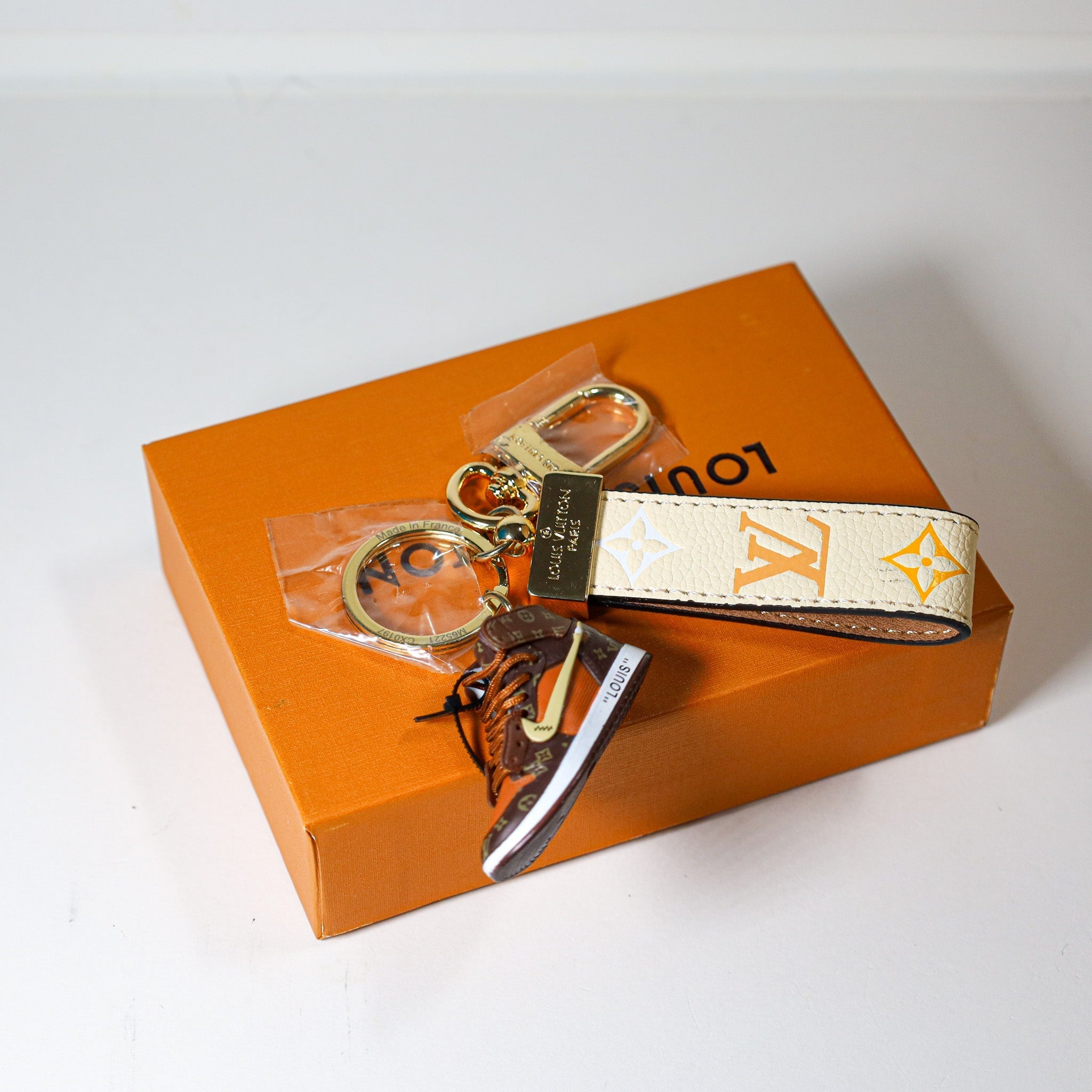 LV Dupe Key RingSneaker Shoe