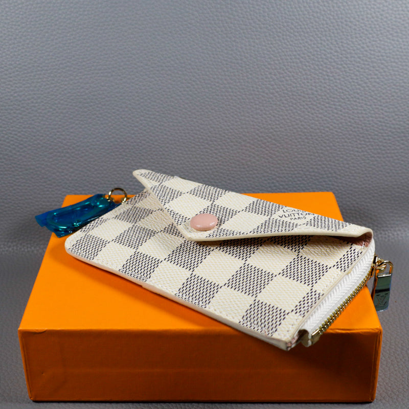 LV Card Holder Women White Checkered Style